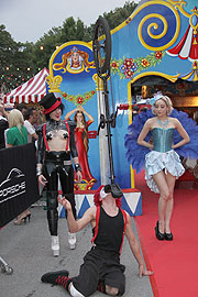Cirque du Soir: Sommerfest 2011 im P1 (©Foto: Martin Schmitz)